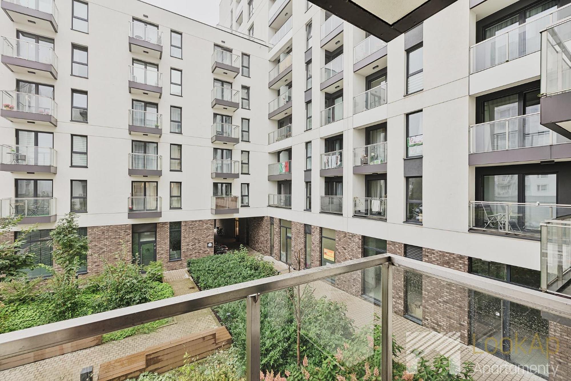 Primo I By Lookap Apartment Lodź Bagian luar foto